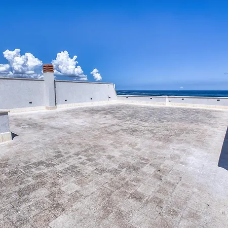 Mare Blu بيت للعطل