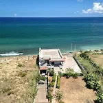 Mare Blu Feriehus *